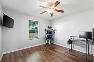 2813 Dana Ln, Denton, TX 76209 - Photo 16