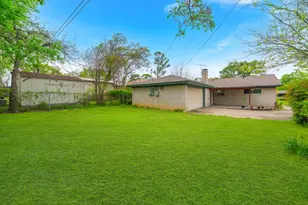 326 Countryside Dr, Irving, TX 75062 - Photo 22