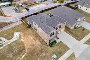 6049 Iron Creek Rd, Fort Worth, TX 76137 - Photo 4