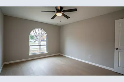 6901 Bennington Drive, Watauga, TX 76148 - Photo 30