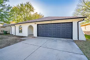 6901 Bennington Dr, Watauga, TX 76148 - Photo 4