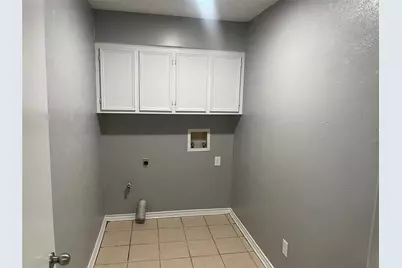 1009 Bluebird Drive, Irving, TX 75061 - Photo 12