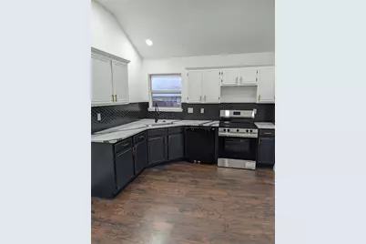 1310 Rosewood Lane, Lancaster, TX 75146 - Photo 2