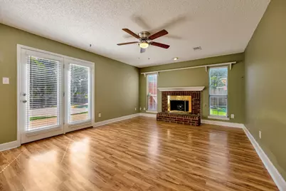 8000 Crazy Horse Lane, Fort Worth, TX 76137 - Photo 6