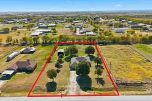 11649 Mitchell Cir, Ponder, TX 76259 - Photo 4
