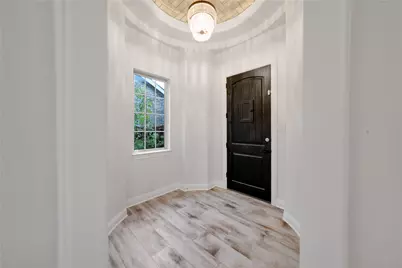 6004 Chatham Drive, McKinney, TX 75071 - Photo 2