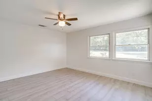 3973 W Spurgeon St, Fort Worth, TX 76133 - Photo 20