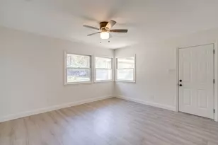 3973 W Spurgeon St, Fort Worth, TX 76133 - Photo 18