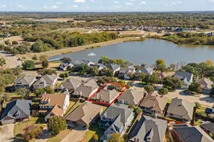 2916 Shoreline Dr, Burleson, TX 76028 - Photo 2