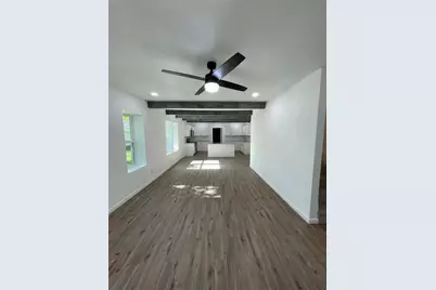 607 E Monterey Street, Denison, TX 75021 - Photo 2