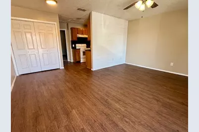 1419 Kilpatrick Court, Cleburne, TX 76033 - Photo 4
