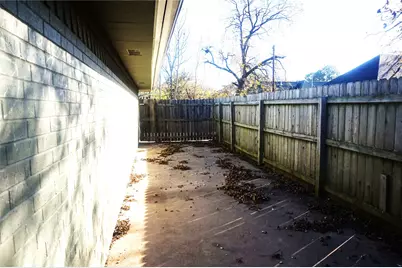 1110 S Armstrong Avenue, Denison, TX 75020 - Photo 18