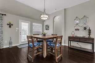 631 Allister Ct, Roanoke, TX 76262 - Photo 8