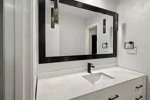 2200 Midhurst Dr, Arlington, TX 76013 - Photo 20