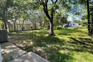 607 E Monterey St, Denison, TX 75021 - Photo 28