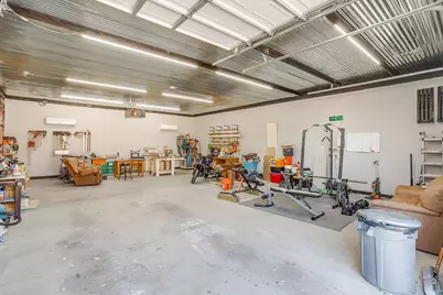 4813 Peachtree Street, Granbury, TX 76048 - Photo 6