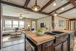 4813 Peachtree St, Granbury, TX 76048 - Photo 18