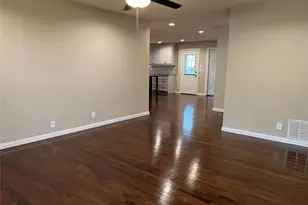 1113 S Idlewild Dr, Sherman, TX 75090 - Photo 8