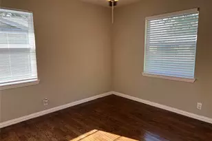 1113 S Idlewild Dr, Sherman, TX 75090 - Photo 18