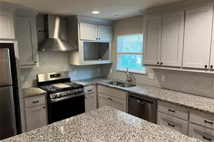 1113 S Idlewild Dr, Sherman, TX 75090 - Photo 4