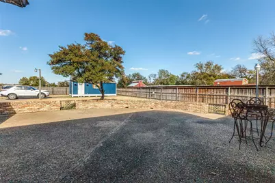 10615 Old Seagoville Road, Dallas, TX 75217 - Photo 28