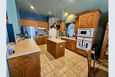 8381 Everglades Circle, Fort Worth, TX 76137 - Photo 8