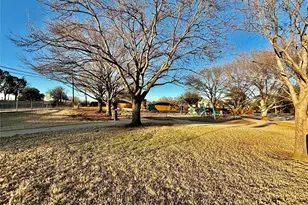 1705 Chris Craft Dr, Grapevine, TX 76051 - Photo 10