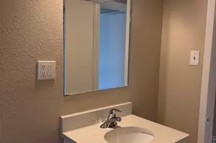 1110 Edinburg Ln, Denton, TX 76209 - Photo 10