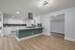 2160 Green Hill Cir, Fort Worth, TX 76112 - Photo 8