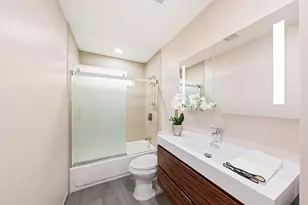 10528 Swallow Ln, Dallas, TX 75218 - Photo 14