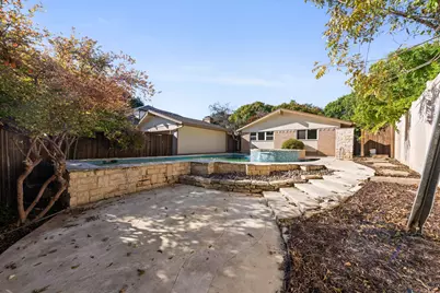 10528 Swallow Lane, Dallas, TX 75218 - Photo 18