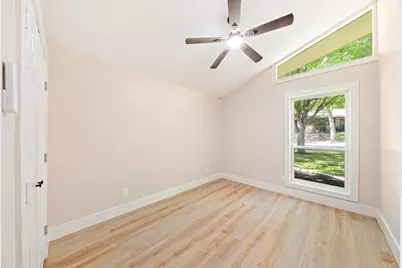 10528 Swallow Lane, Dallas, TX 75218 - Photo 12