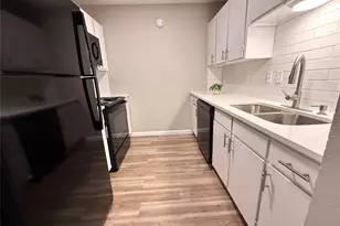 629 Central Ave, Newark, TX 76071 - Photo 2