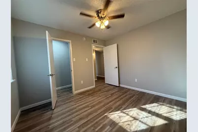 629 Central Avenue #202, Newark, TX 76071 - Photo 12
