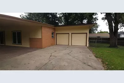 104 Elm Drive, Terrell, TX 75160 - Photo 2