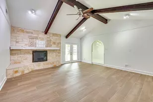 6758 Wilton Dr, Fort Worth, TX 76133 - Photo 8