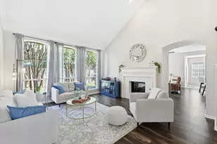 8436 Parkdale Dr, North Richland Hills, TX 76182 - Photo 6