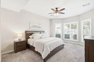 8436 Parkdale Dr, North Richland Hills, TX 76182 - Photo 18