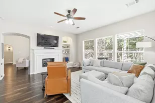 8436 Parkdale Dr, North Richland Hills, TX 76182 - Photo 8