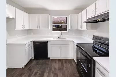 13718 Vida Lane, Dallas, TX 75253 - Photo 2