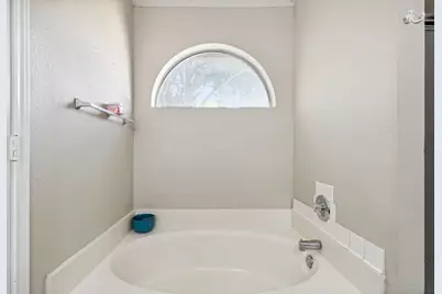 2707 Yorkfield Court, Arlington, TX 76001 - Photo 18