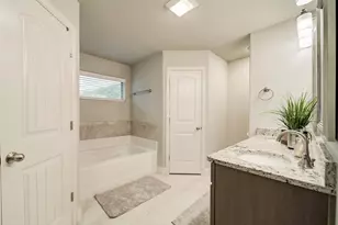 709 Nolan Dr, Sherman, TX 75092 - Photo 8