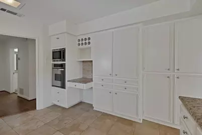 3414 Westcliff Road S, Fort Worth, TX 76109 - Photo 8