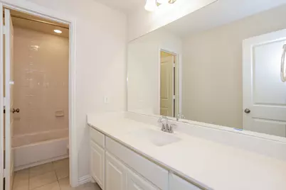 3025 Damsel Sauvage Lane, Lewisville, TX 75056 - Photo 14