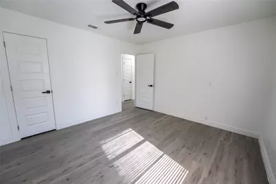 1620 E King Street, Sherman, TX 75090 - Photo 8