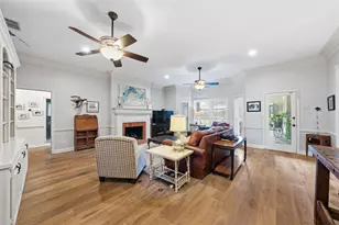 202 Tanglewood St, Athens, TX 75751 - Photo 6