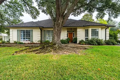202 Tanglewood Street, Athens, TX 75751 - Photo 1