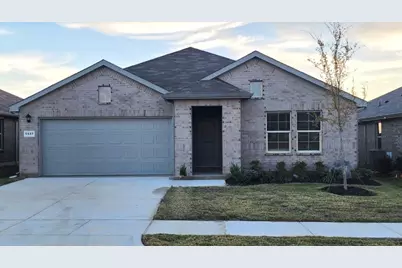 5537 Legends Way, Denton, TX 76249 - Photo 1