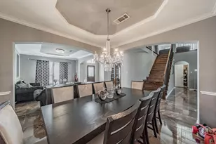 5243 W Cove Way, Grand Prairie, TX 75052 - Photo 8