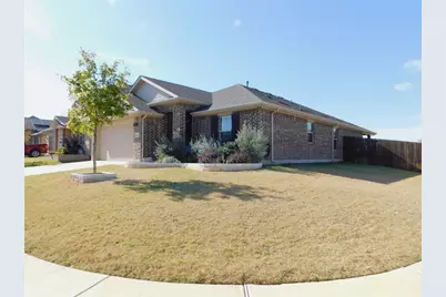 5417 Everly Court, Denton, TX 76207 - Photo 2